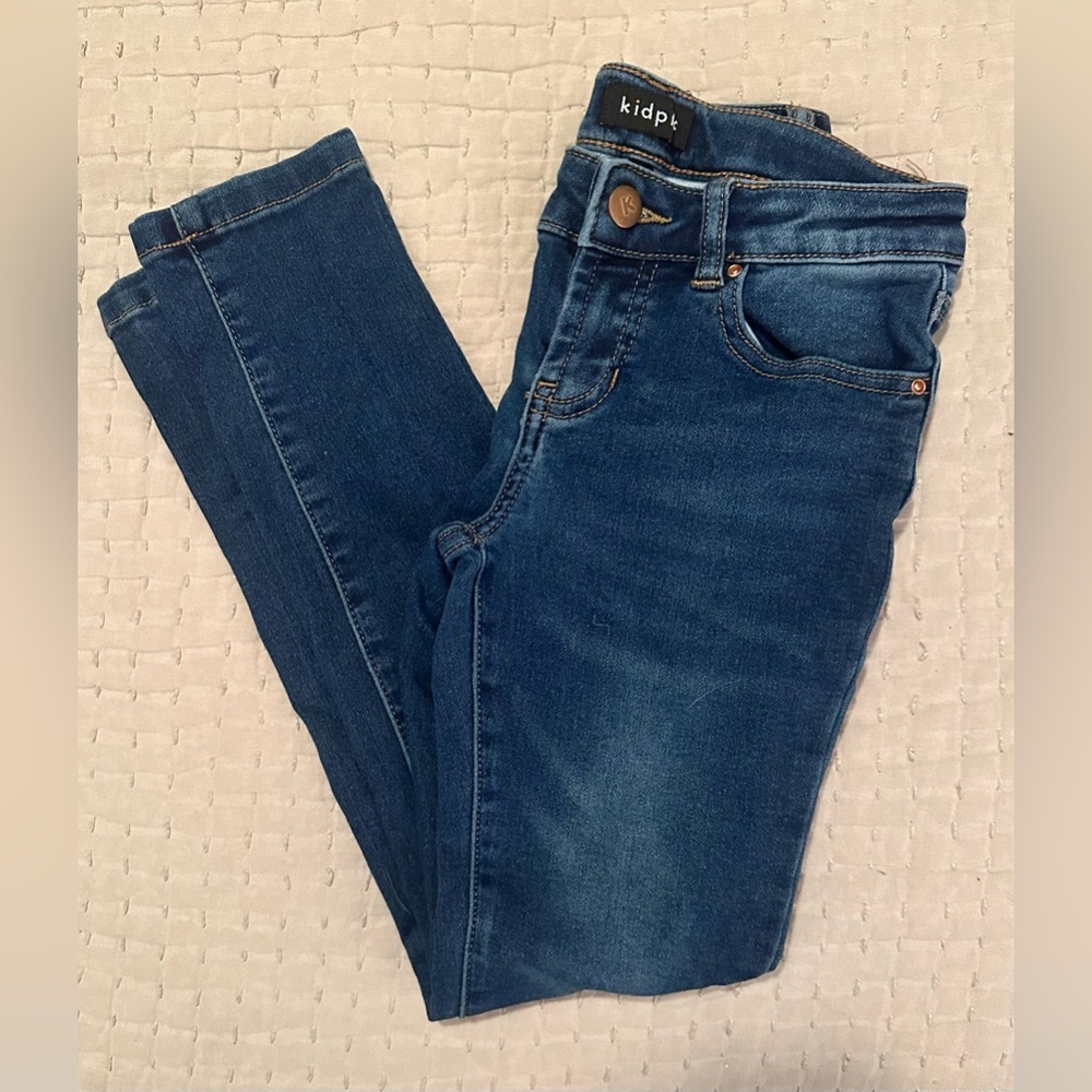 Kidpik Girls Skinny Jeans - Size 8. Excellent Used Condition.